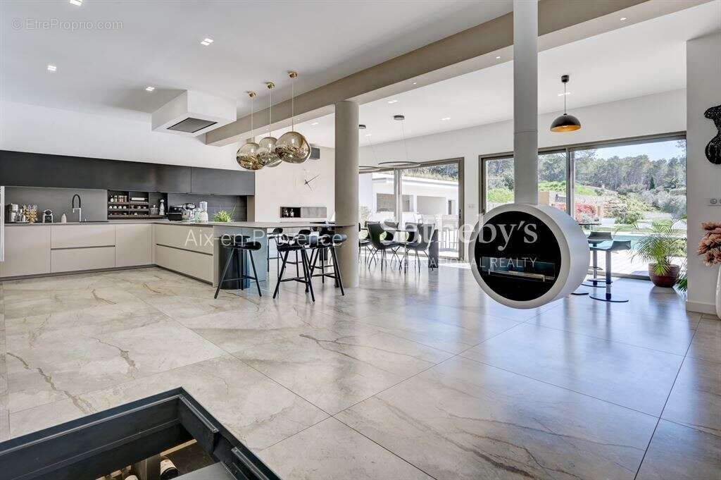 Maison à AIX-EN-PROVENCE