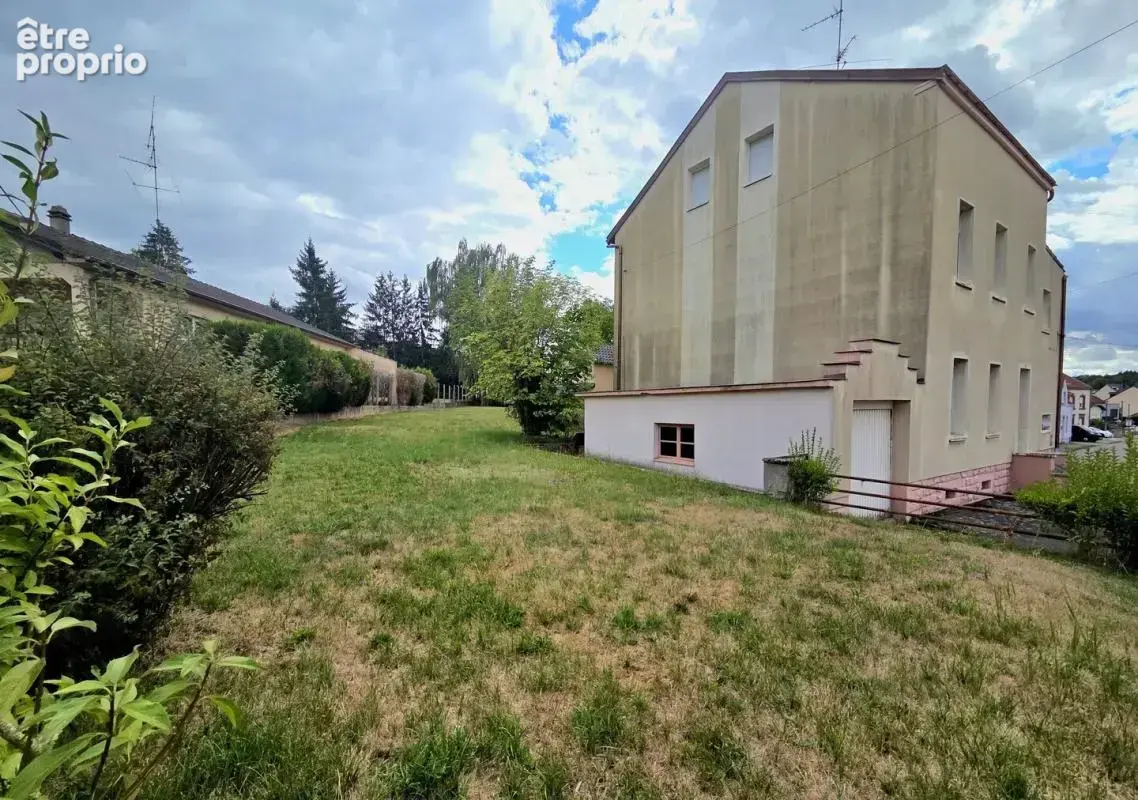 Exclusivité — Maison familiale de 220 m2 environ avec jardin - photo 3