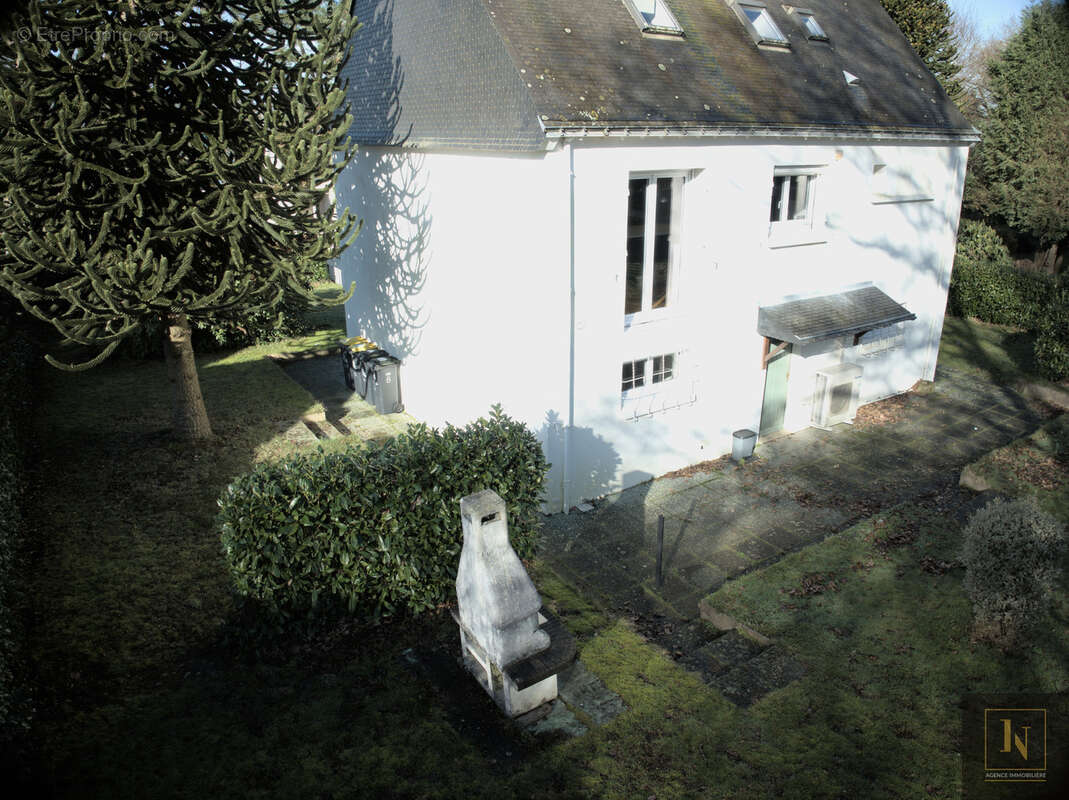 Maison à NOYALO