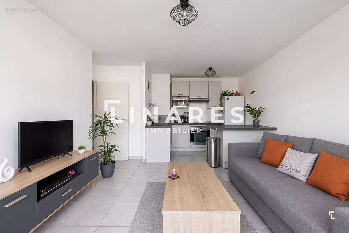 Appartement à MARSEILLE-9E