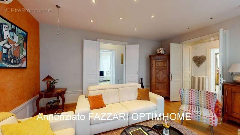 À Vendre en exclusivité à Dun sur meuse, Grande Maison de Maître avec Revenus Locatifs, proche Belgique et Luxembourg ! 244 m² h - photo 26