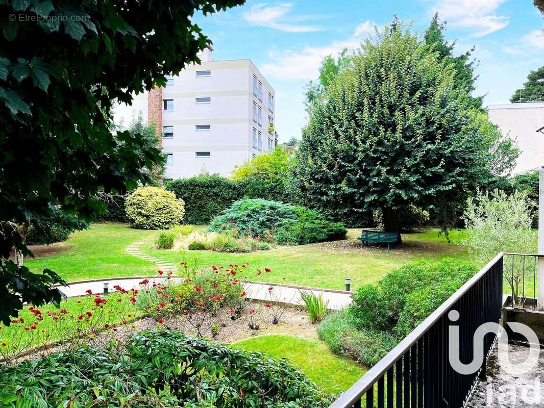 Photo 3 - Appartement à FONTENAY-AUX-ROSES