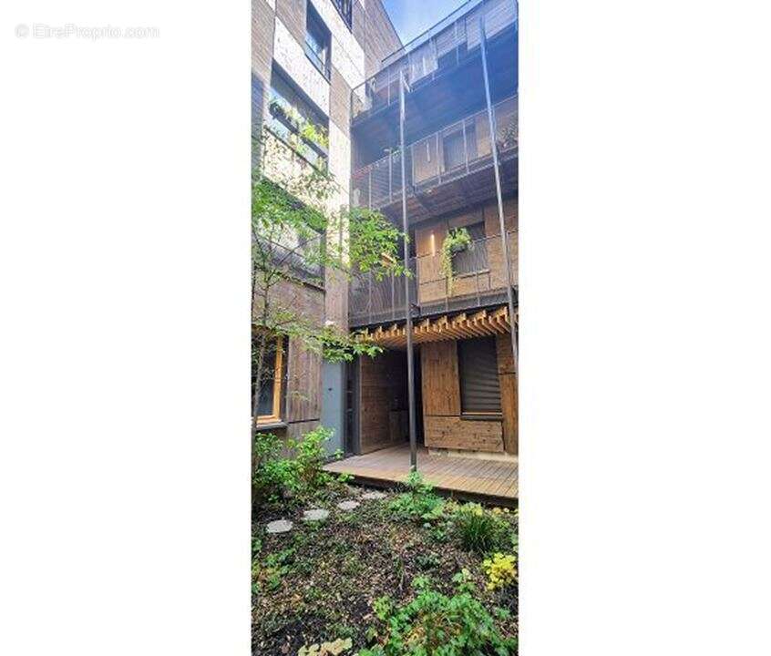 Appartement à PARIS-19E