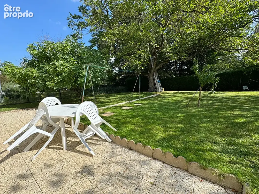 Amboise - Maison familiale 163 m2 5 chambres et jardin - photo 4