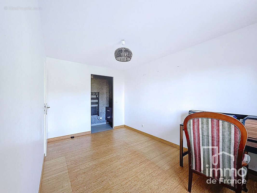 Maison à BELLEGARDE-SUR-VALSERINE