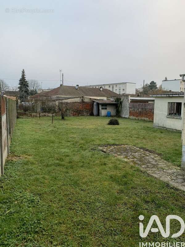 Photo 2 - Maison à CREPY-EN-VALOIS