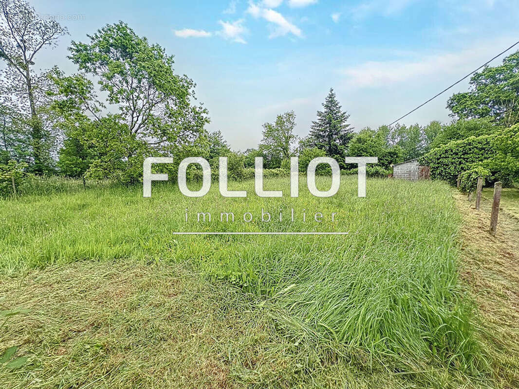 Maison à CERISY-LA-SALLE