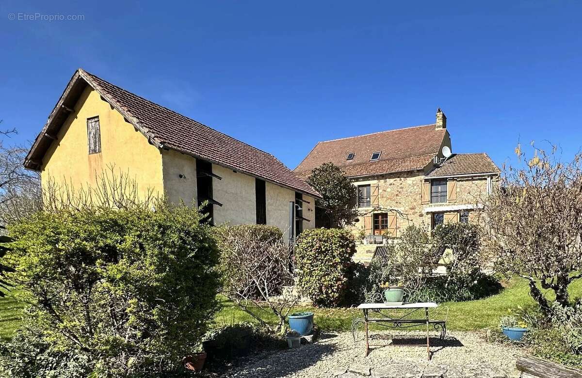 Maison à BELVES