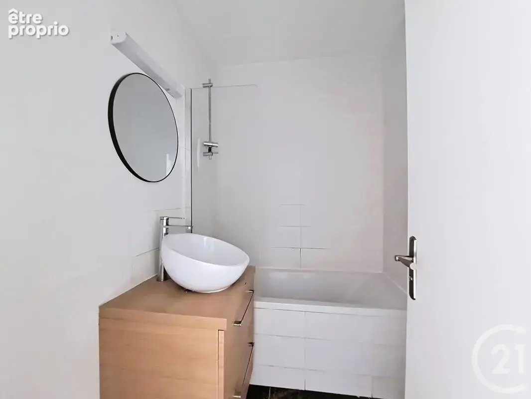 Appartement 64 m² à Creteil  - photo 9