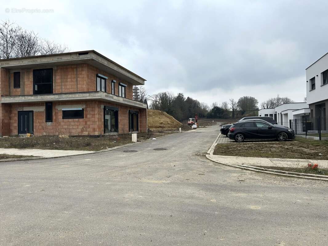 Terrain à MORSCHWILLER-LE-BAS