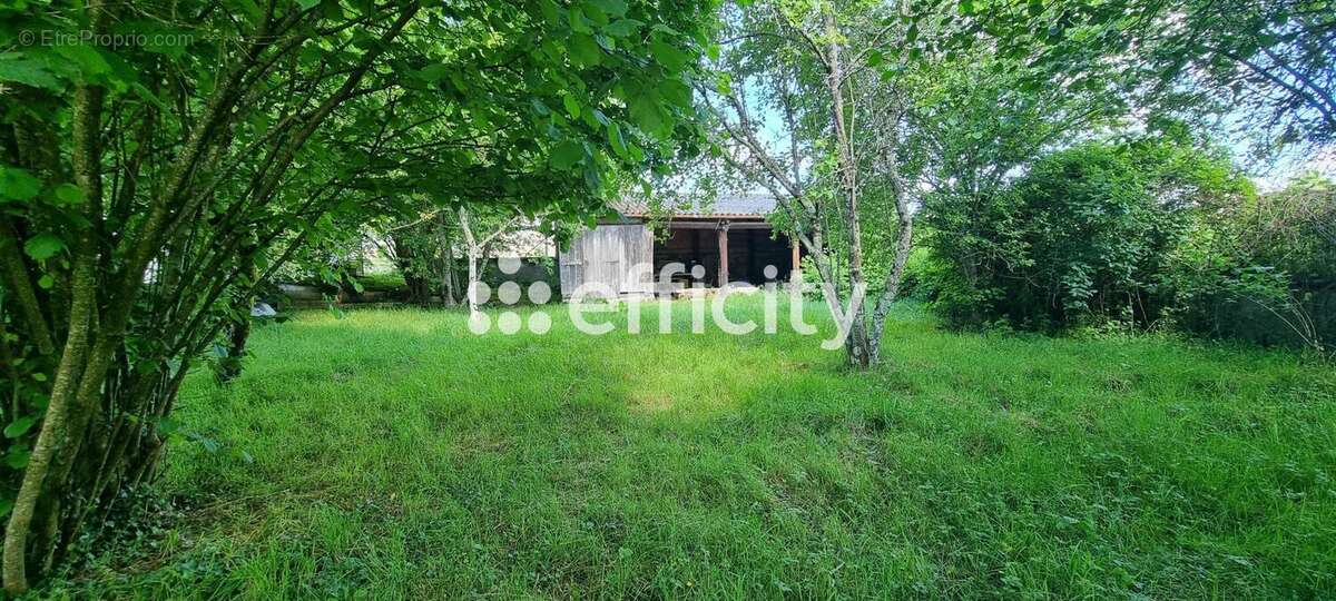 Maison à MAUPREVOIR