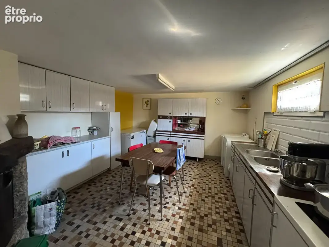 Maison familiale de 247 m² à vendre à Roz-sur-Couesnon - 7 chambres - Terrain de 2 000 m² - Proche bourg et commerces - photo 15