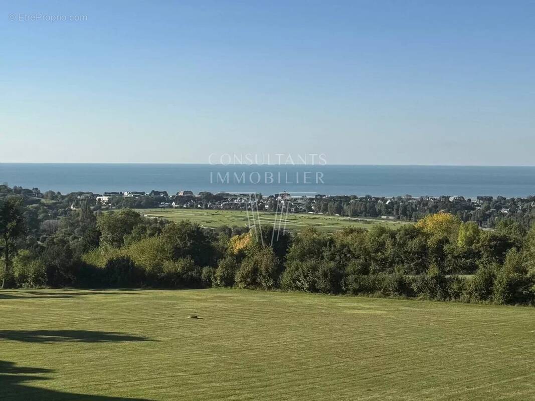 Appartement à DEAUVILLE