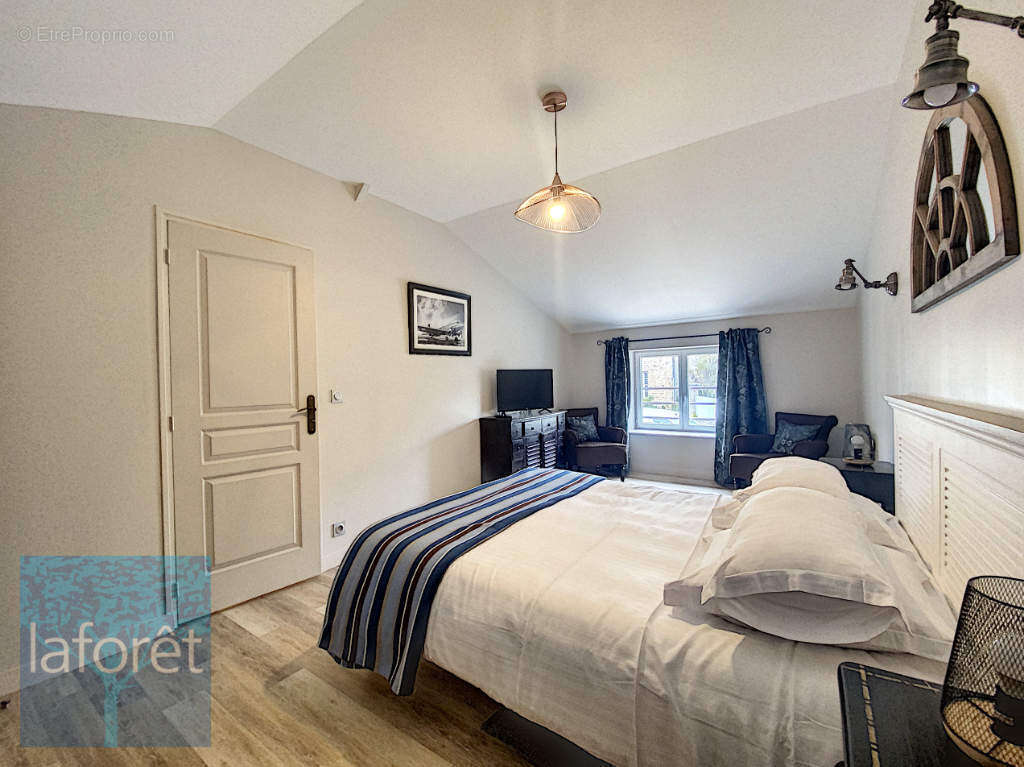 Maison à SAINT-MARS-SUR-LA-FUTAIE