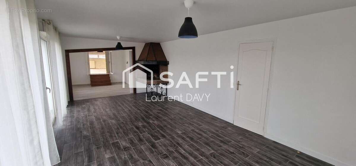 Photo 2 - Maison à LA FERTE-MACE