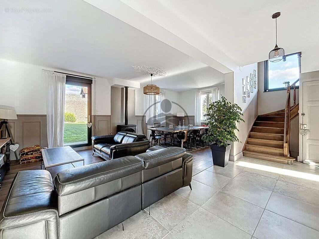 Maison à BELLICOURT