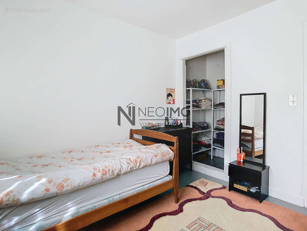 Maison à NEUFCHATEAU