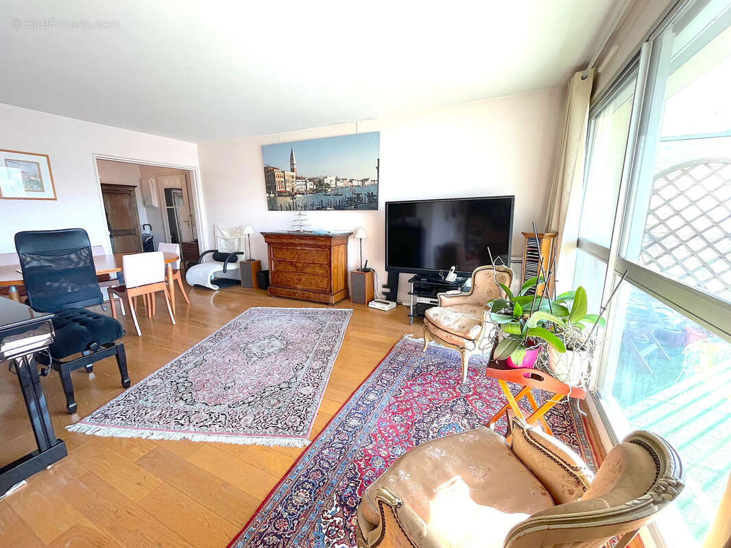Appartement à BOULOGNE-BILLANCOURT