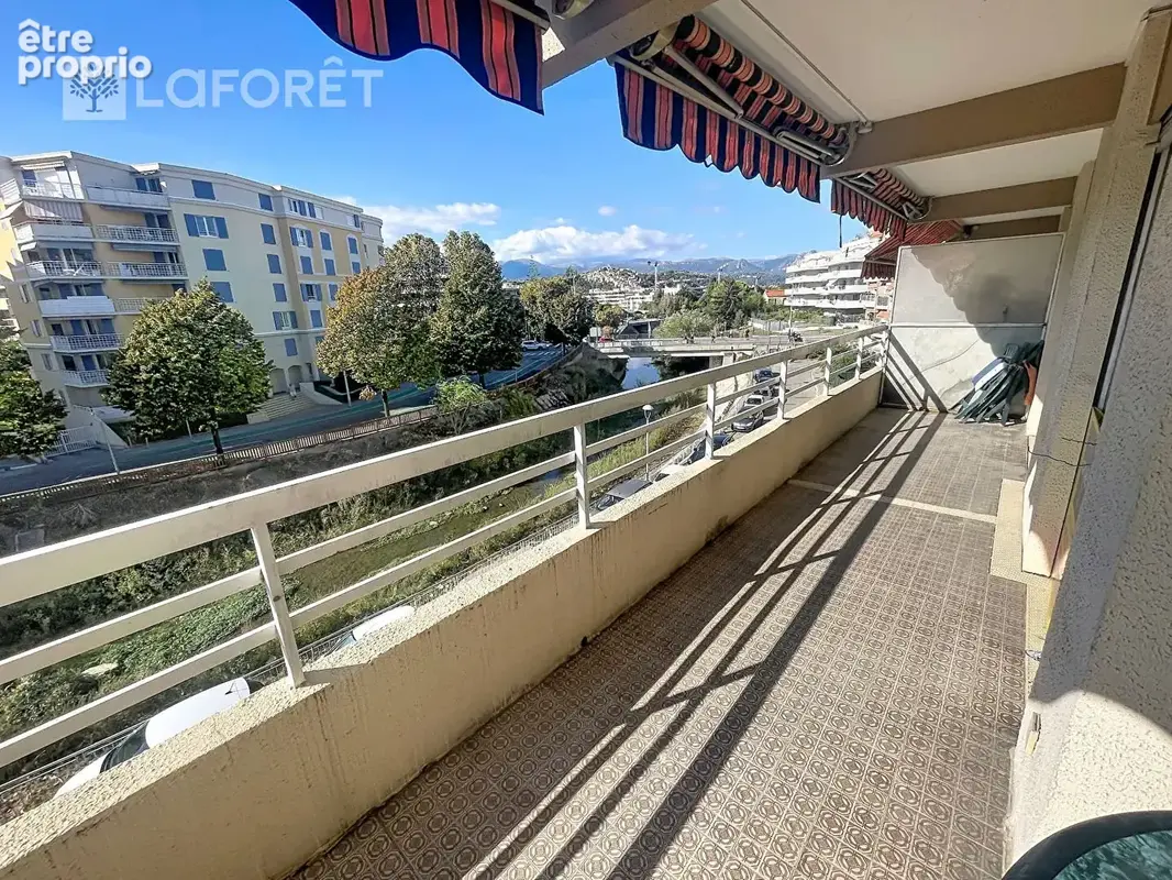 Appartement à CAGNES-SUR-MER