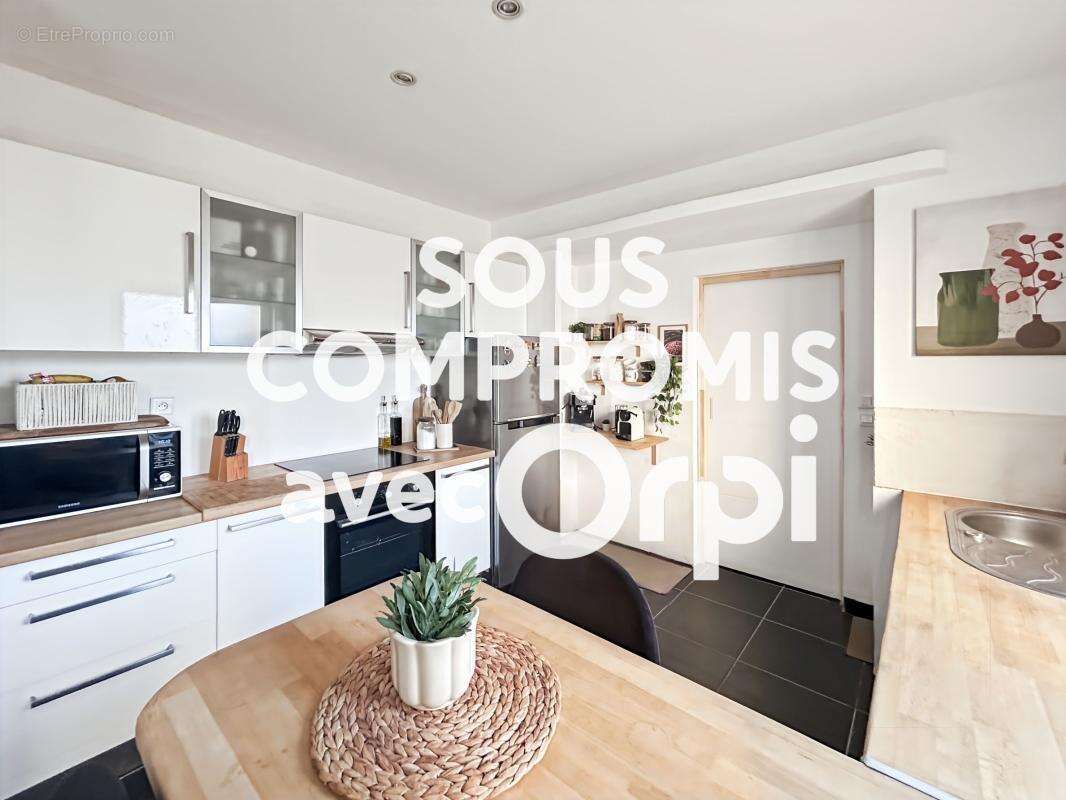 Maison à SAINT-MARTIN-BOULOGNE