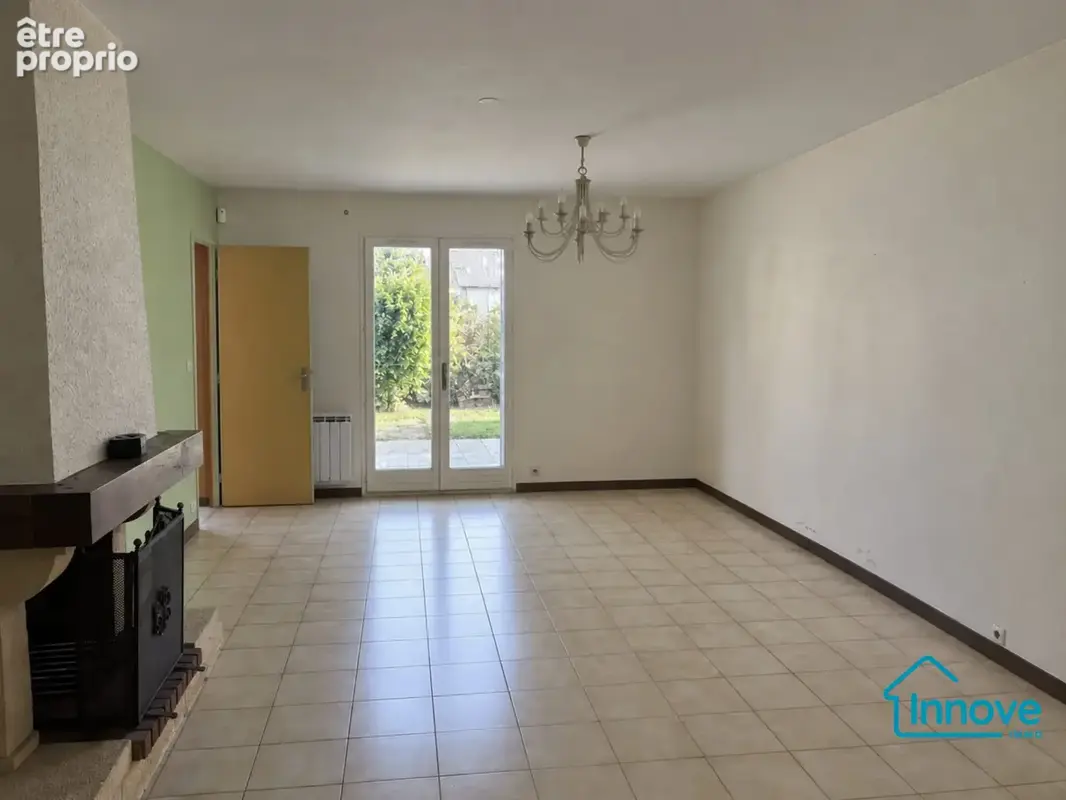 Maison 5 pièces 103 m² à vendre à Les Clayes-Sous-Bois (78340) - photo 4