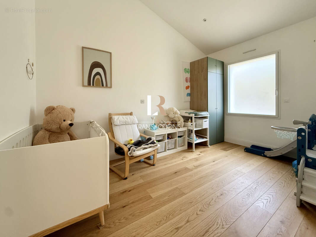 Maison à LA ROCHELLE