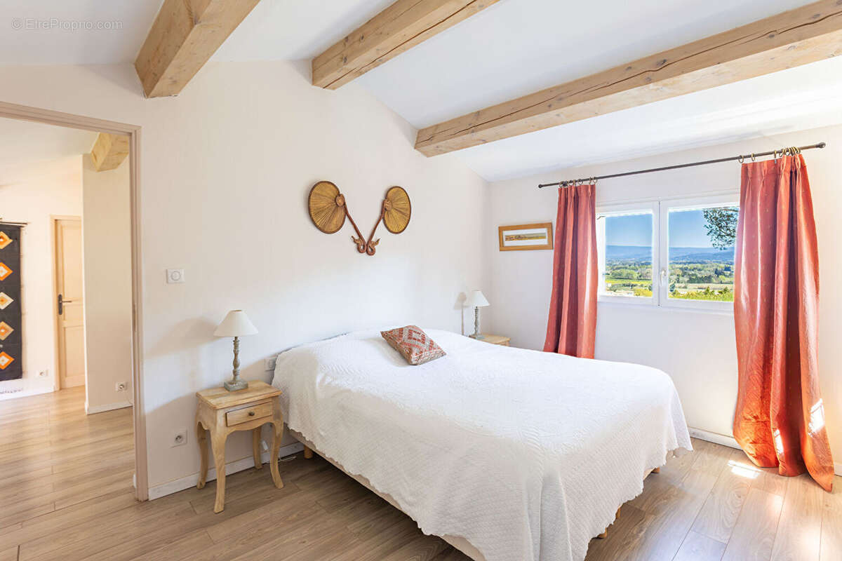 Maison à JONQUERETTES