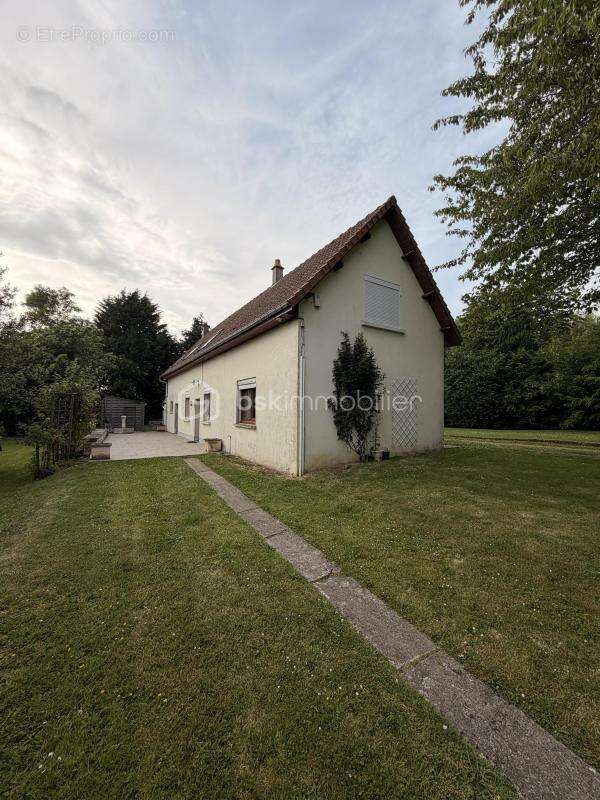 Maison à CANEHAN