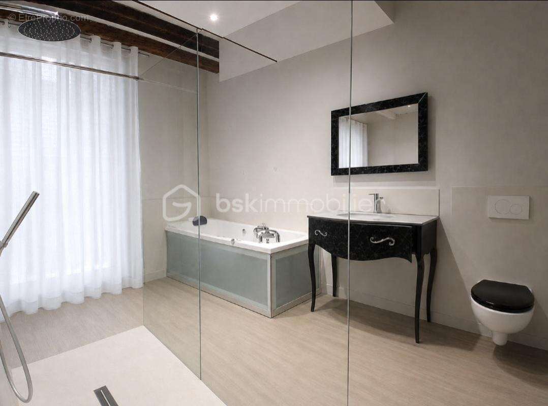 Demeure de caractère du XVIII siècle avec appartement indépendant - photo 4