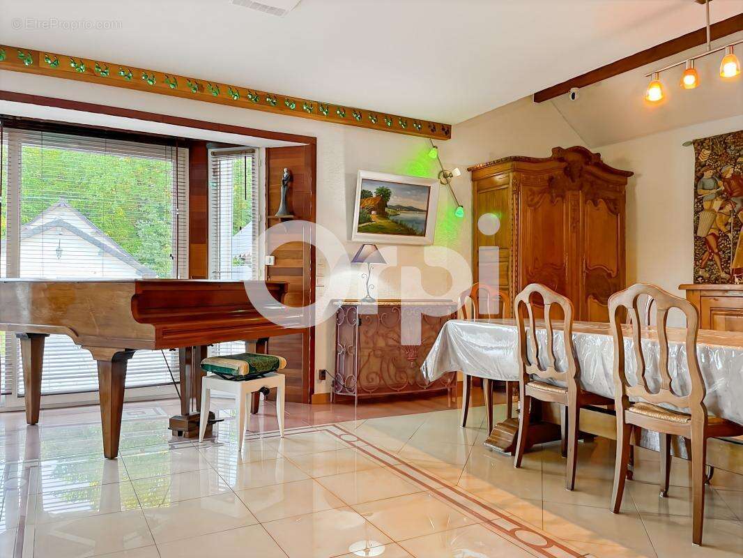 Maison à EMALLEVILLE