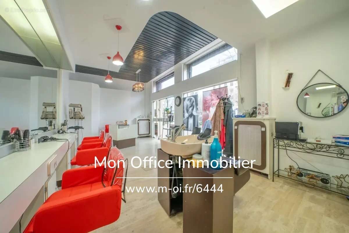 Commerce à MARSEILLE-4E