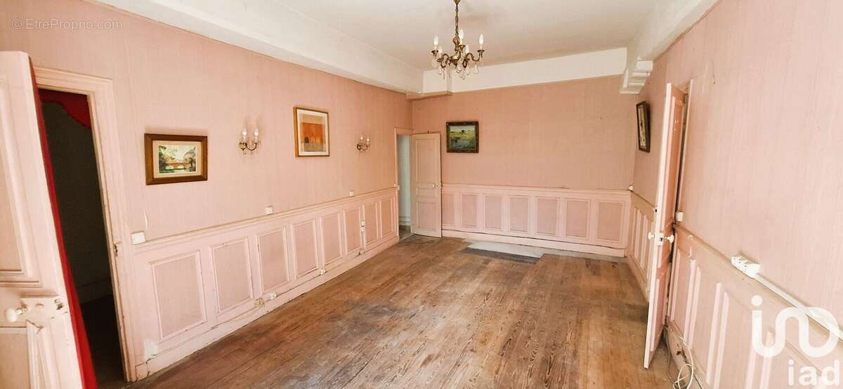 Photo 8 - Maison à VILLENEUVE-SUR-YONNE