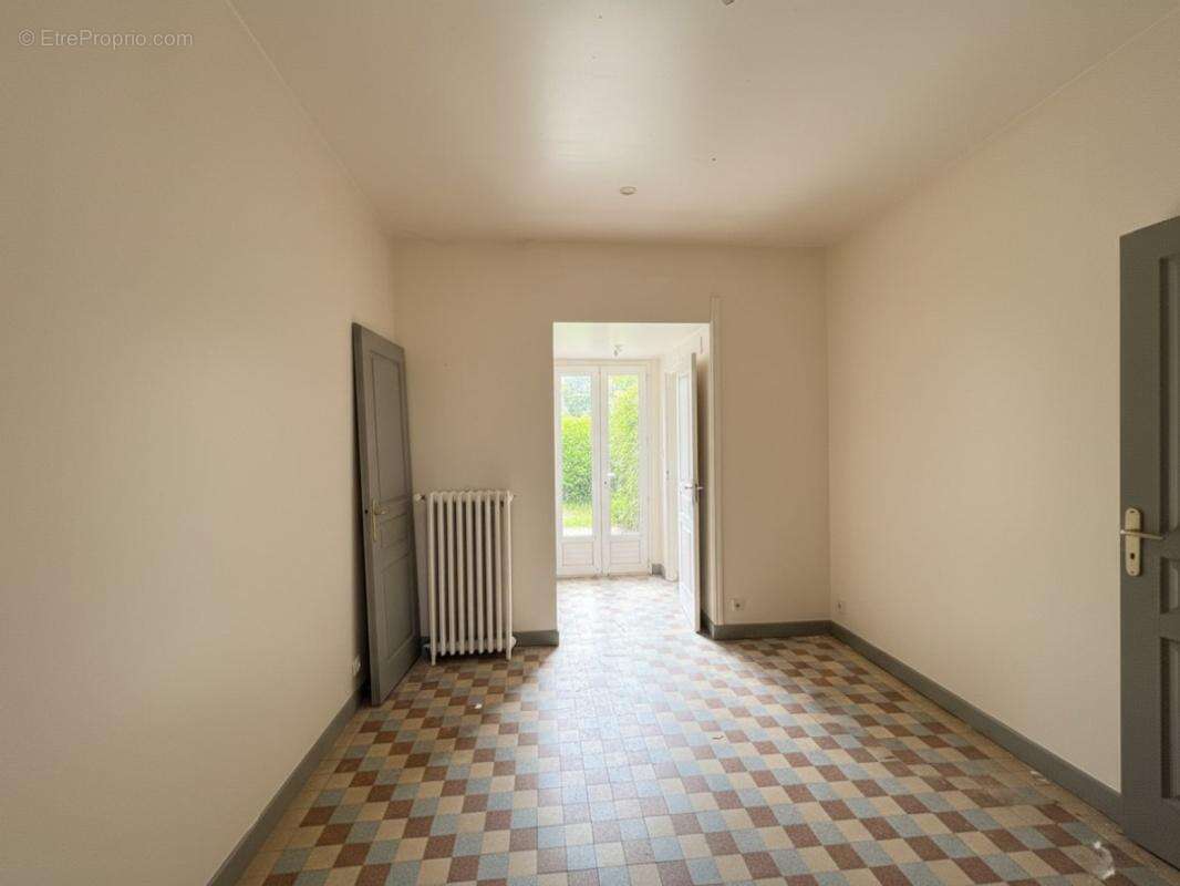 Appartement à BOURG-SAINT-ANDEOL