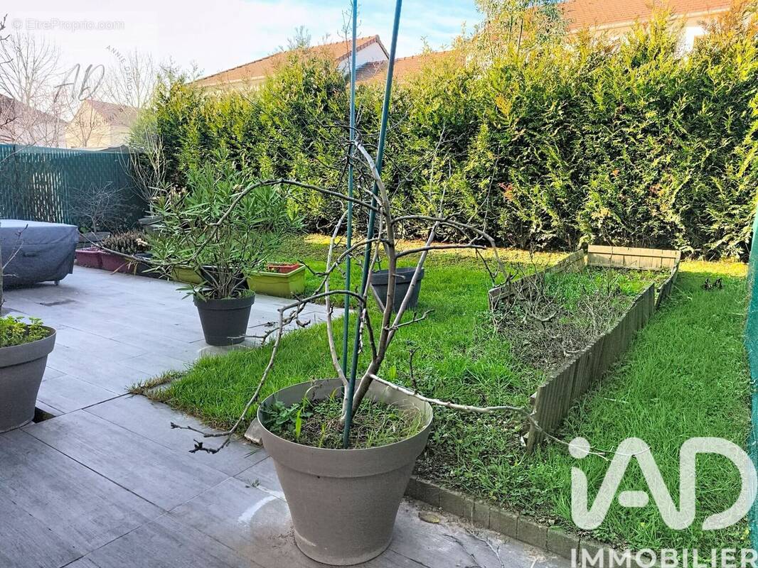 Photo 1 - Maison à L'HAY-LES-ROSES