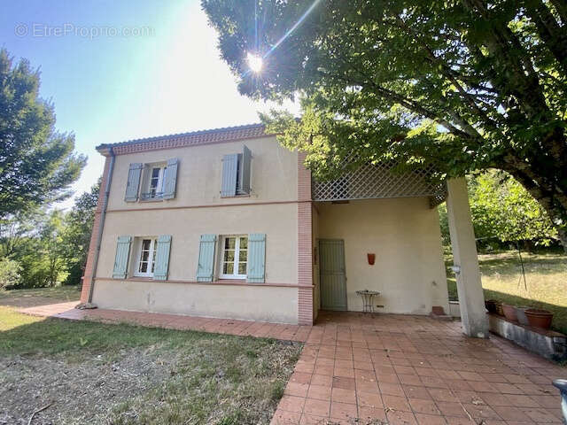 Maison 8 pièces (200m2), jardin à Auch - photo 15