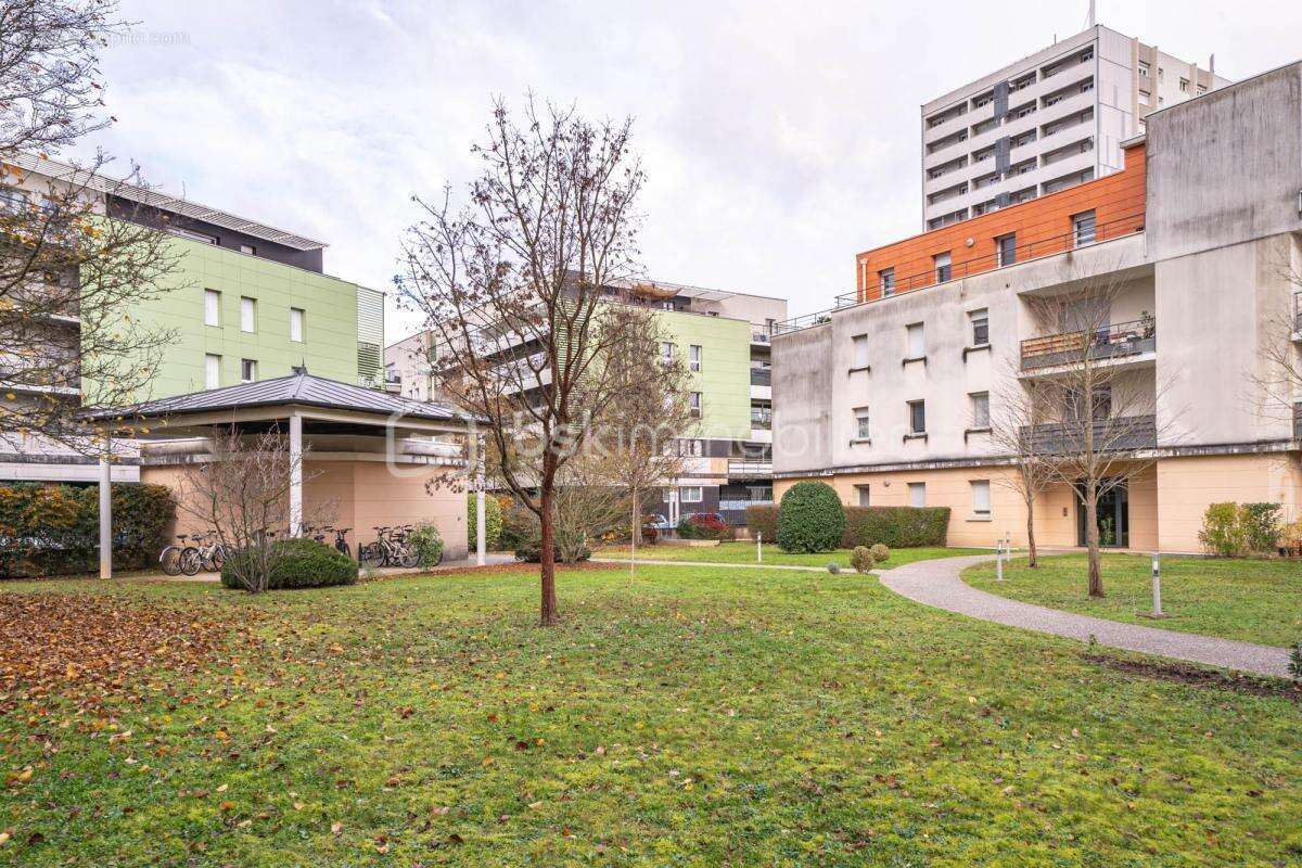 Appartement à LA RICHE