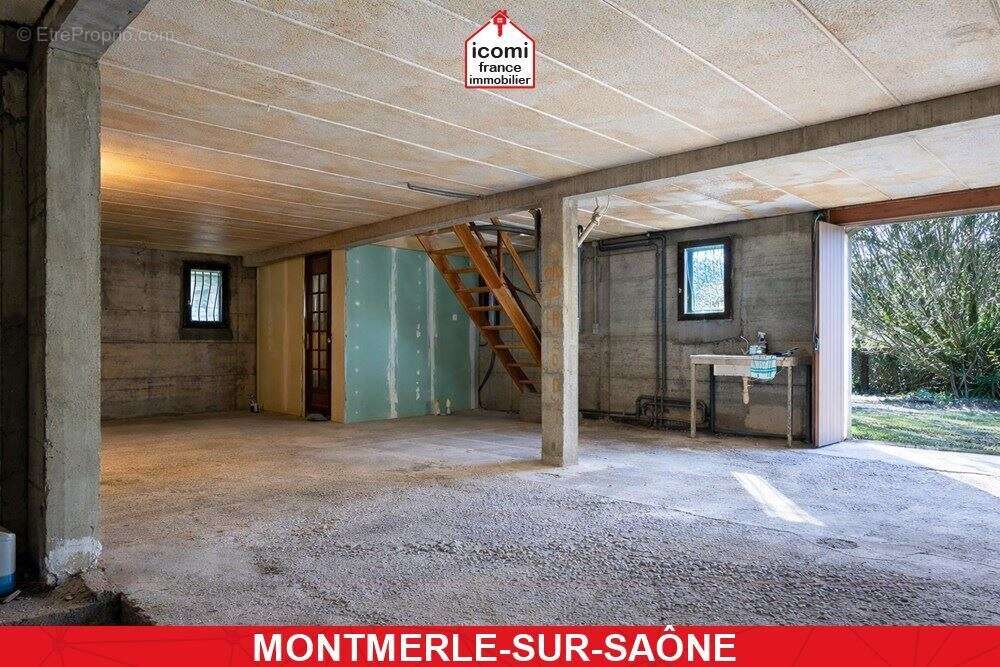 Maison à MONTMERLE-SUR-SAONE