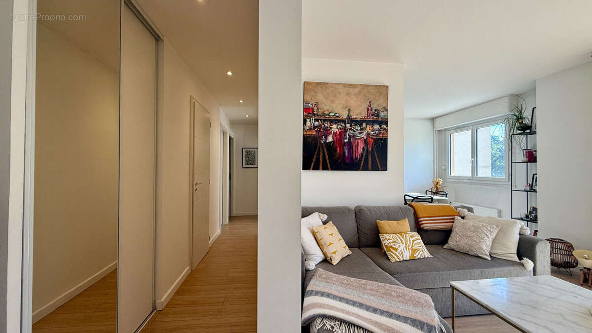 Appartement La Mulatiere 4 pièce - photo 2