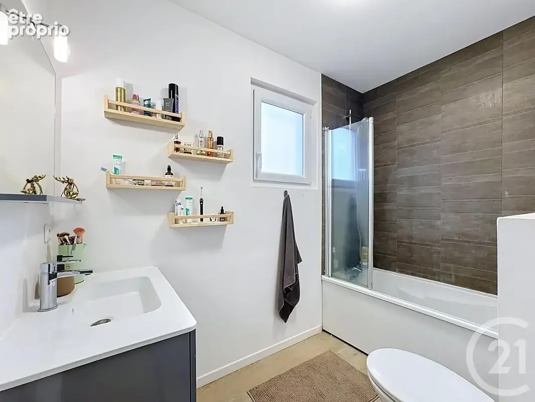 Maison 4 pièces 85 m² à vendre à La Ferte-Saint-Aubin (45240) - photo 9