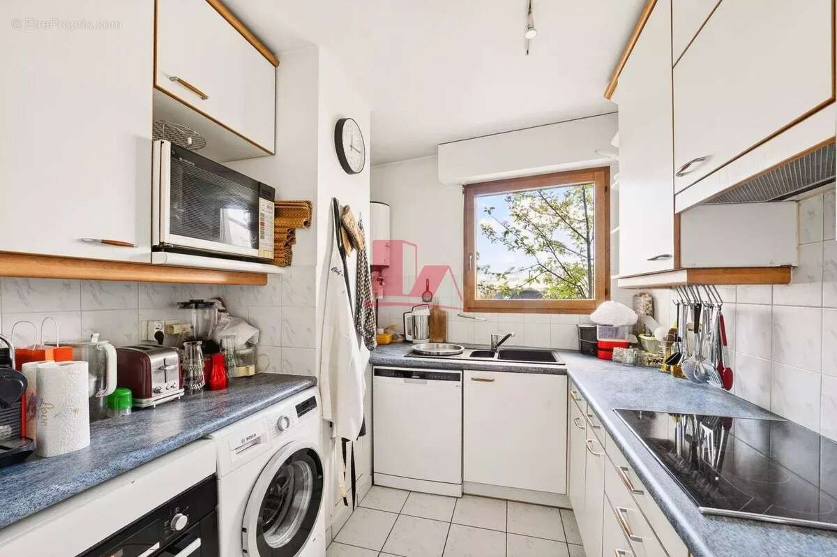 Appartement à ISSY-LES-MOULINEAUX