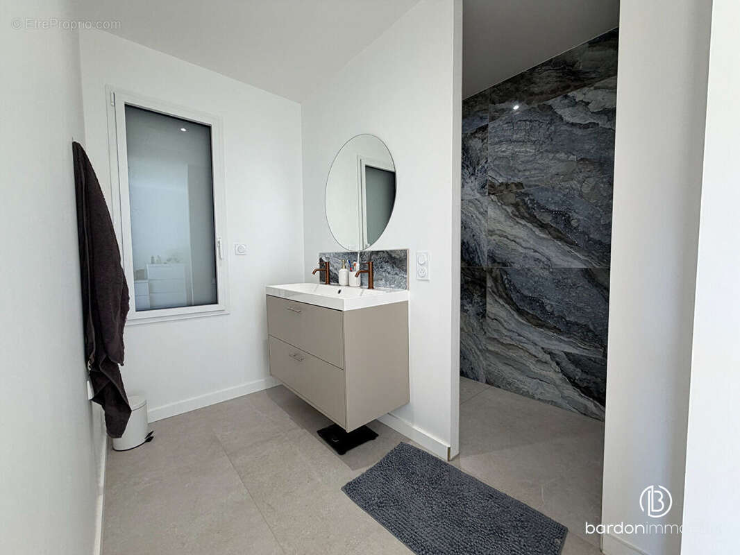 Maison à SALLERTAINE