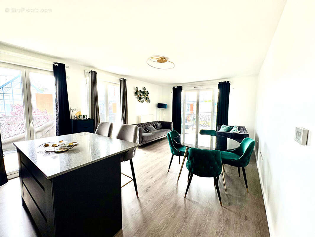 Appartement à SAINT-GRATIEN