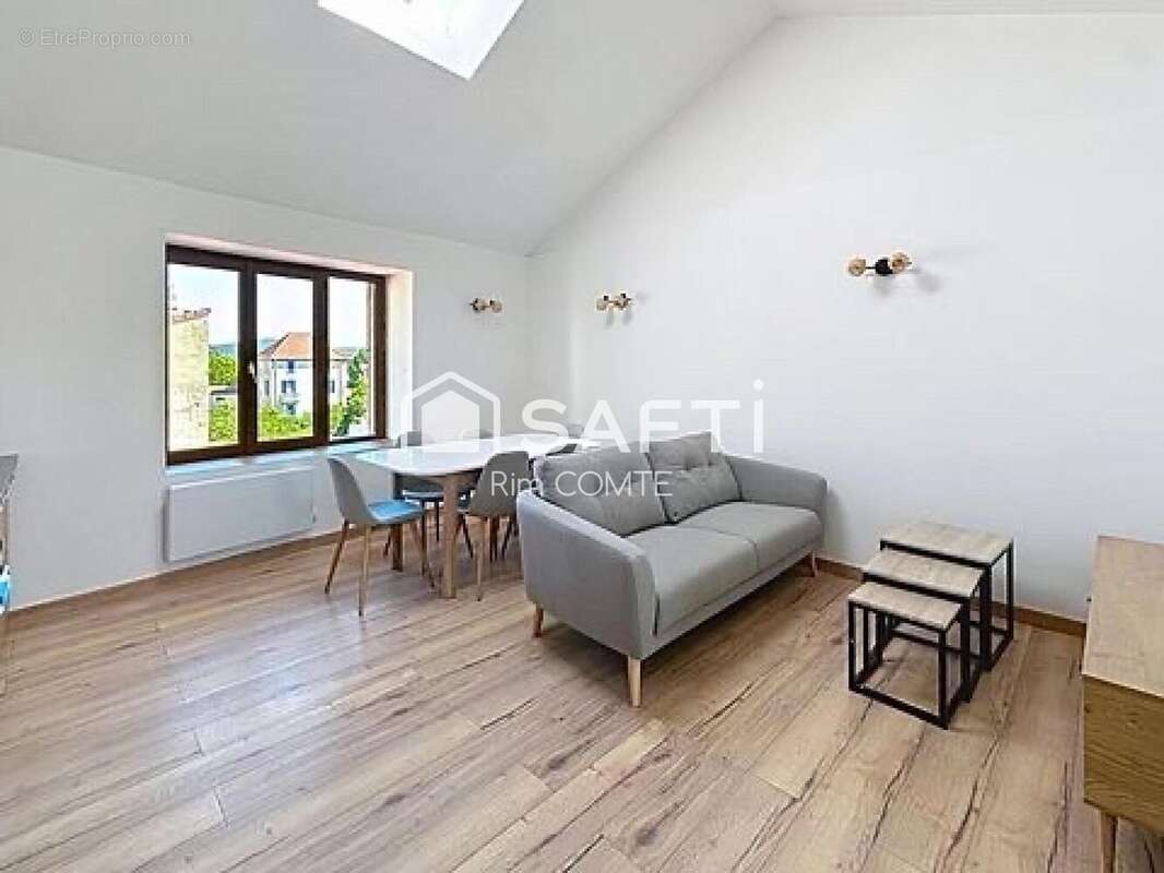 Photo 6 - Appartement à ROMANS-SUR-ISERE