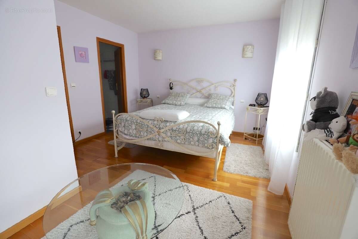 Maison à PONTAULT-COMBAULT