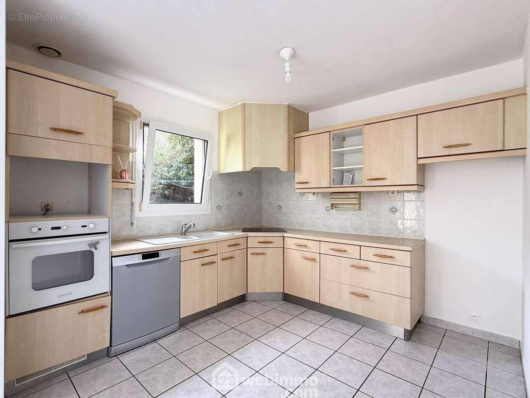 Maison 102 m² à Tredrez-Locquemeau  - photo 8
