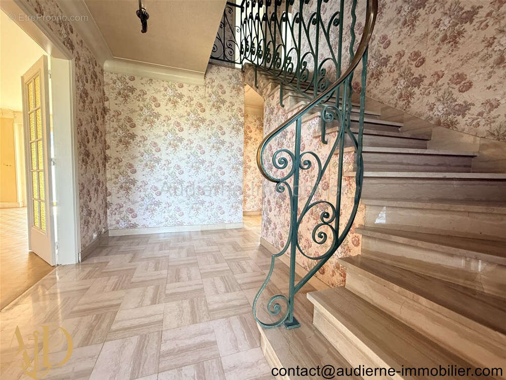 Maison à AUDIERNE