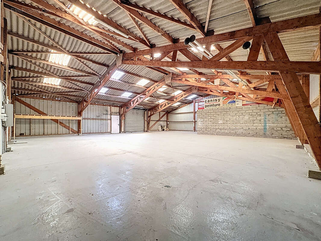 Commerce à SAINT-LO