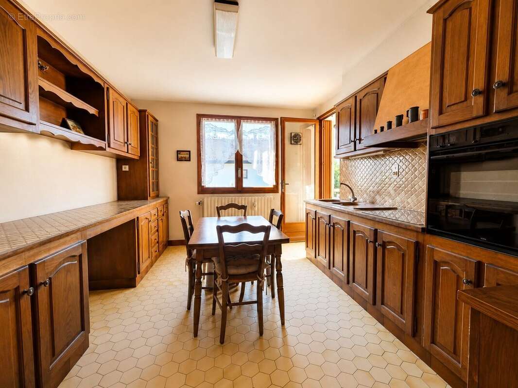 Maison à LA RAVOIRE