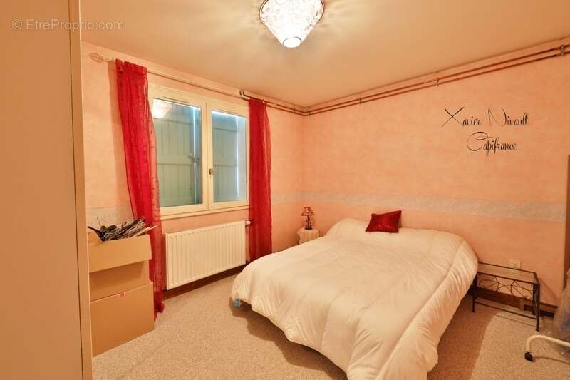 Maison à PONT-DE-VAUX