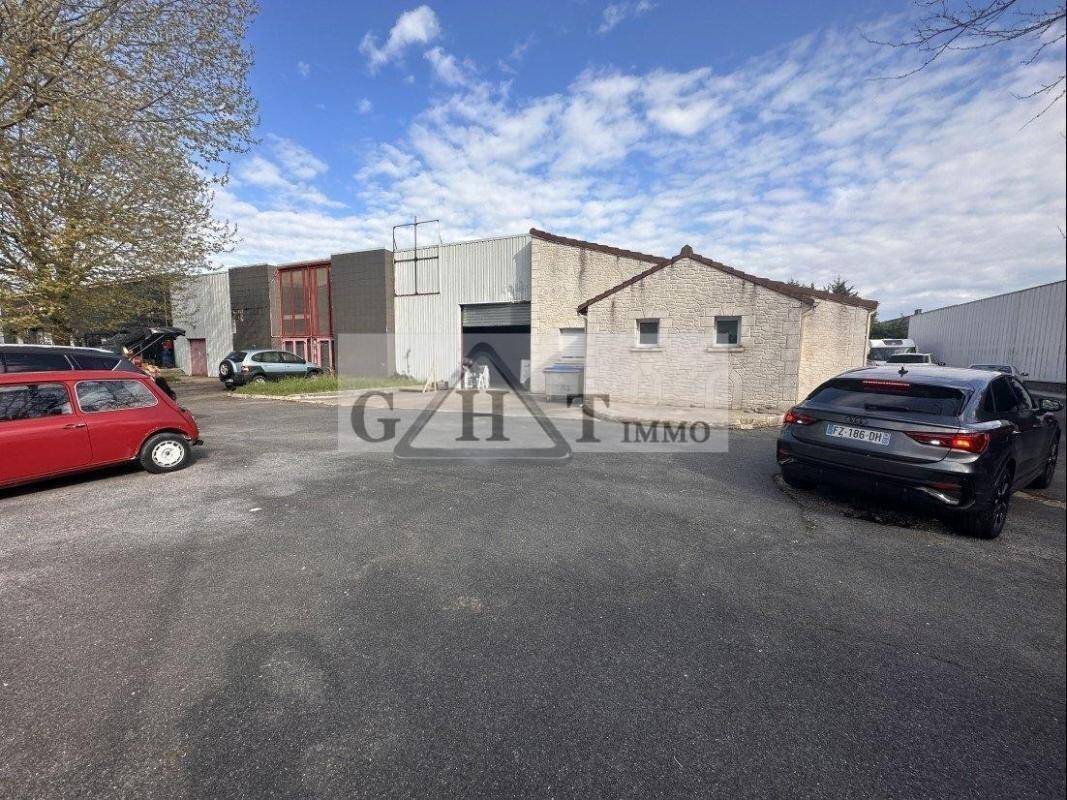 Commerce à BRIE-COMTE-ROBERT